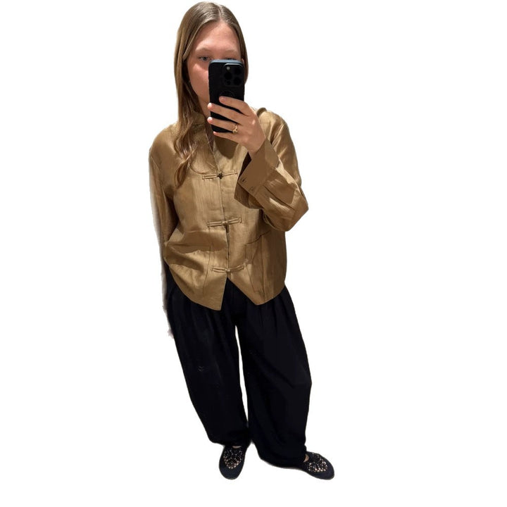 Damen Chinesisch-inspiriertes Tunika-Hemd mit Stehkragen, Knotenverschlüssen & Crinkle-Textur Echoarchiv