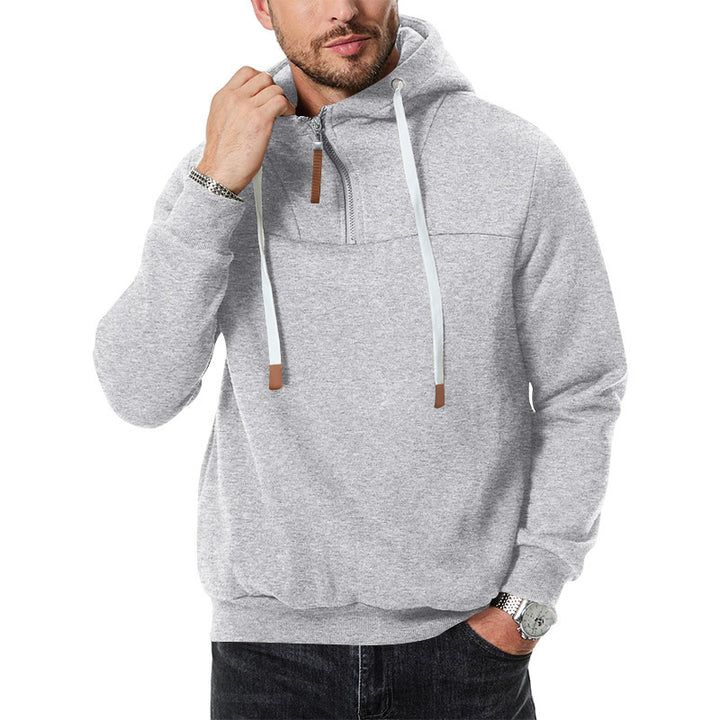 Herren stylischer Kapuzenpullover mit praktischer Kängurutasche und stylischen Kontrastdetails Echoarchiv