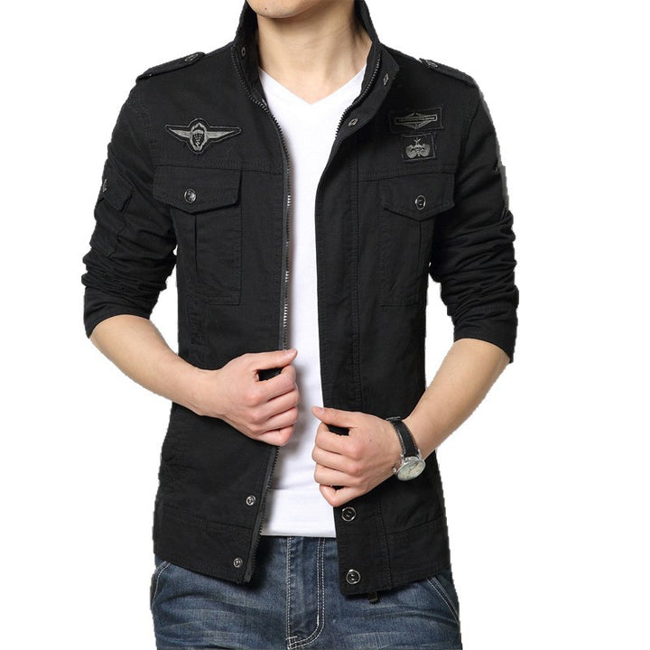 Herren Militärinspirierte Canvas-Fieldjacke mit Mehrfach-Taschen und Stehkragen Echoarchiv