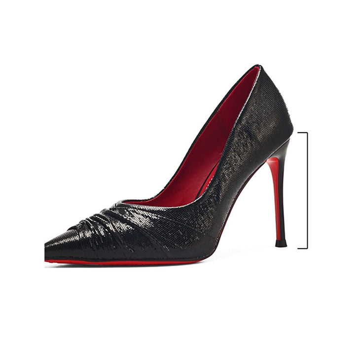 Damen Spitz zulaufende Metallic‑Pumps mit gerafftem Vamp und schmalem Stiletto Echo Archiv