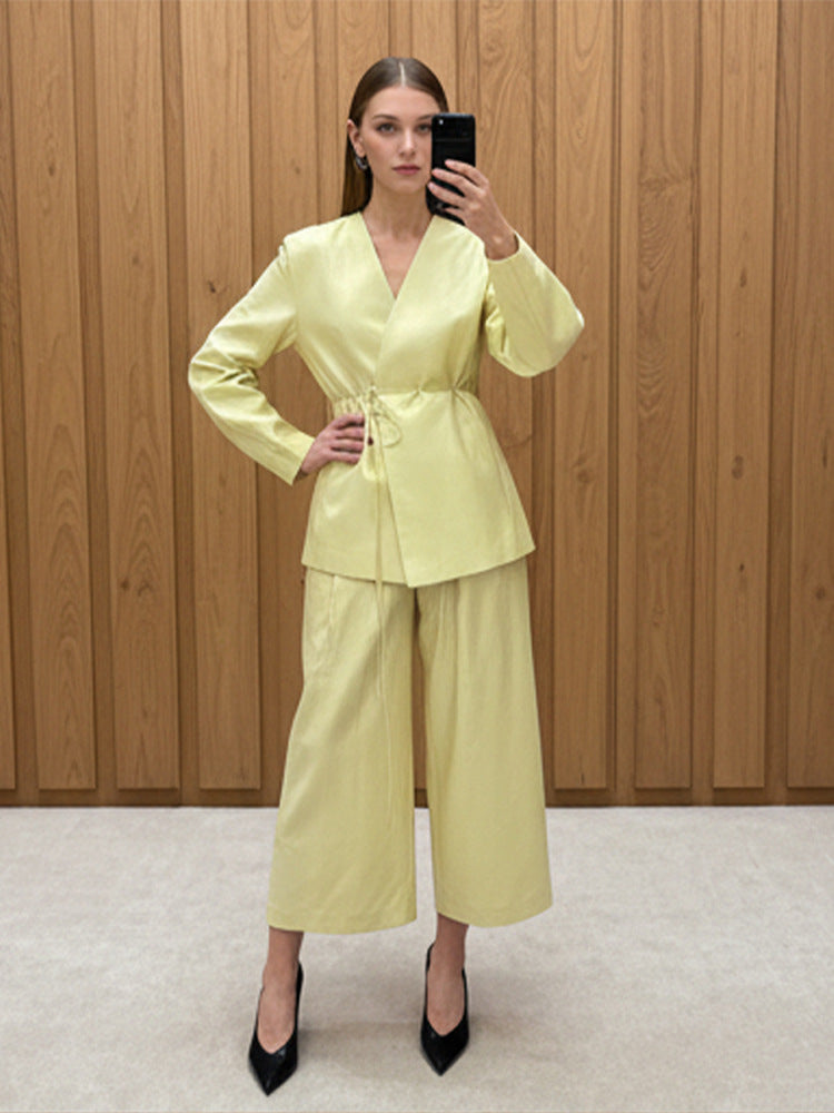 Damen Wickelblazer mit Tunnelzug und weiter Culotte‑Hose Zweiteiler Echoarchiv