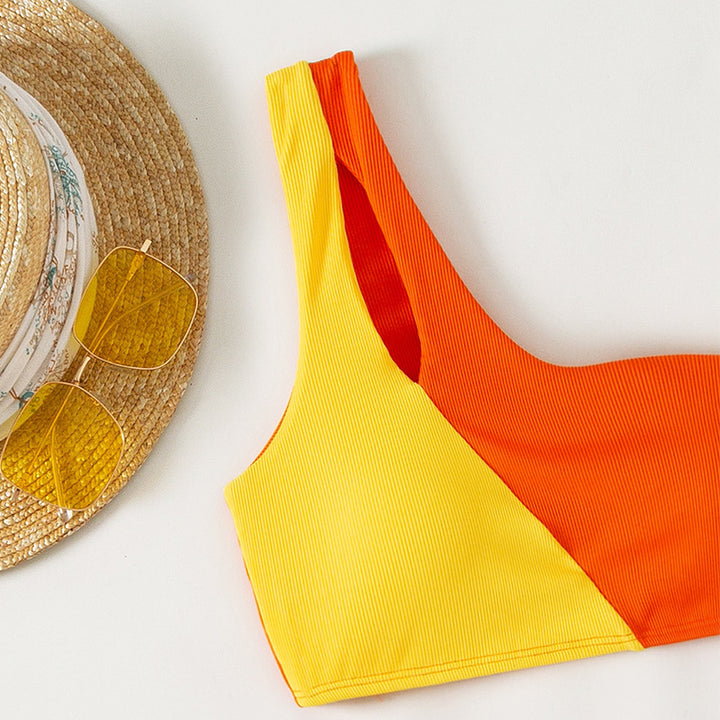 Damen Einseitiger Triangel-Bikini mit buntem Blockdesign Echo Archiv