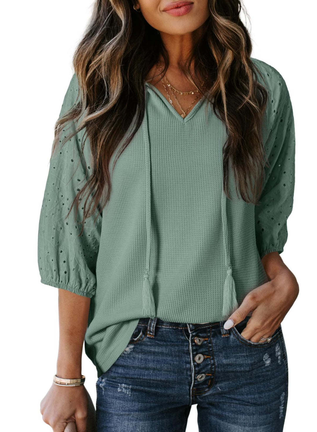 Damen Waffelshirt mit V‑Ausschnitt, Quasten und bestickten Puffärmeln Echo Archiv