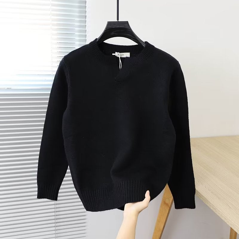 Unisex Feinstrickpullover mit Rundhalsausschnitt und Halslasche im Oversize‑Schnitt Echoarchiv