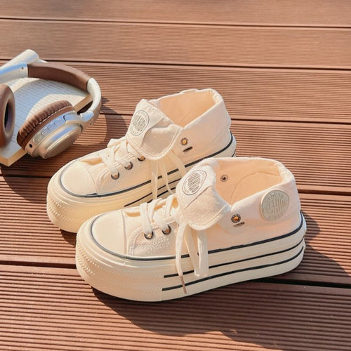 Damen Chunky Sneakers mit hohem Plateau und modischem Schnürsystem Echo Archiv
