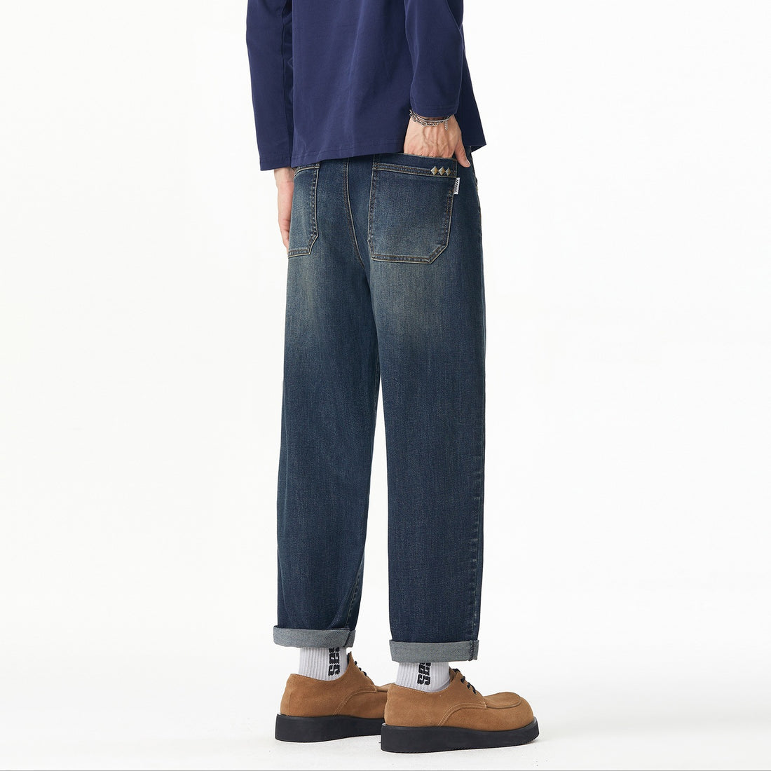 Herren Weite gerade geschnittene Denim-Jeans mit Used‑Wash und Umschlagbund Echoarchiv
