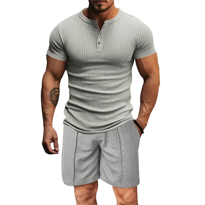 Herren atmungsaktives Henley-T-Shirt mit strukturierter Oberfläche und kurzen Ärmeln Echoarchiv