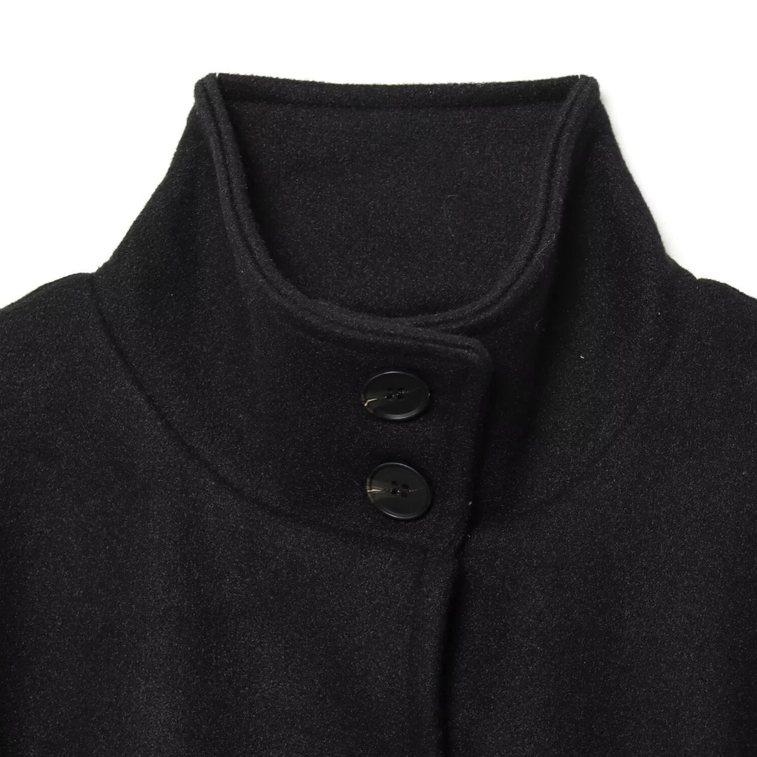 Damen nan Kurzcape mit Stehkragen, Knopfverschluss und Bindegürtel Echo Archiv