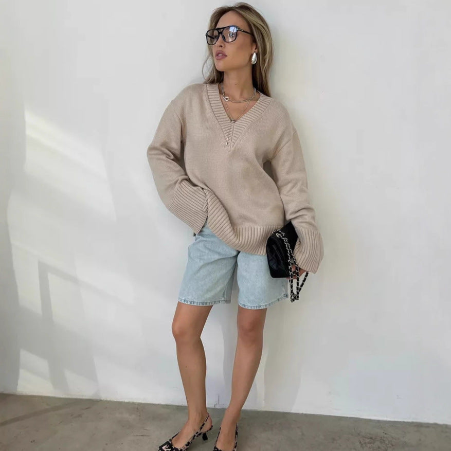 Damen nan oversized Feinstrickpullover mit tiefem V-Ausschnitt, gerippten Bündchen und lockerer Silhouette Echo Archiv