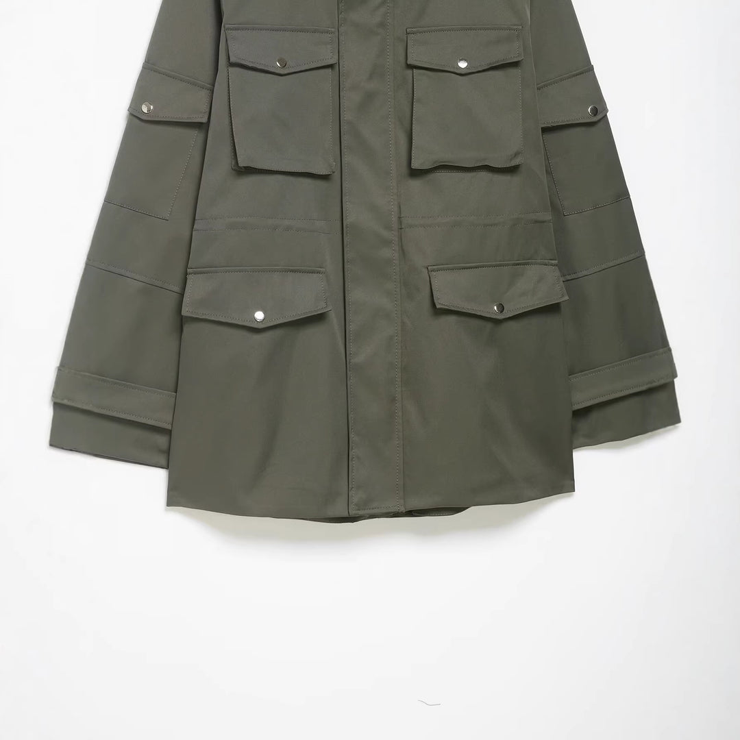 Damen Utility-Parka mit Stehkragen, vierfachen Pattentaschen und oversized Schnitt Echo Archiv
