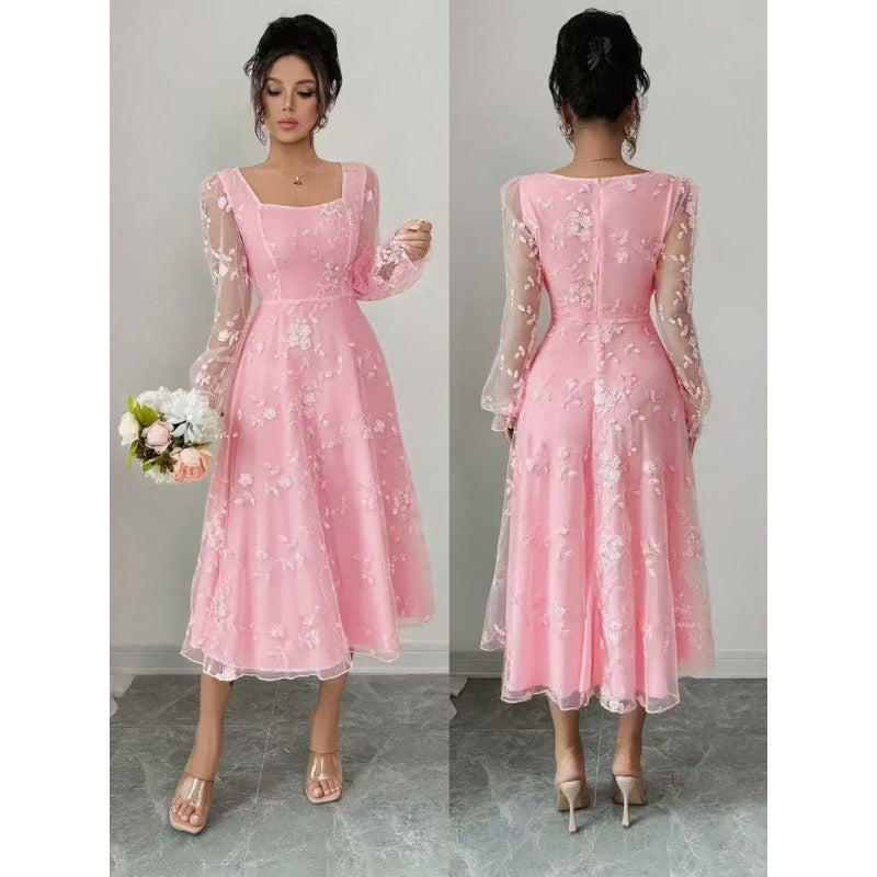 Damen Midi-Kleid mit floralen Spitzenärmeln und schwingendem Saum Echo Archiv