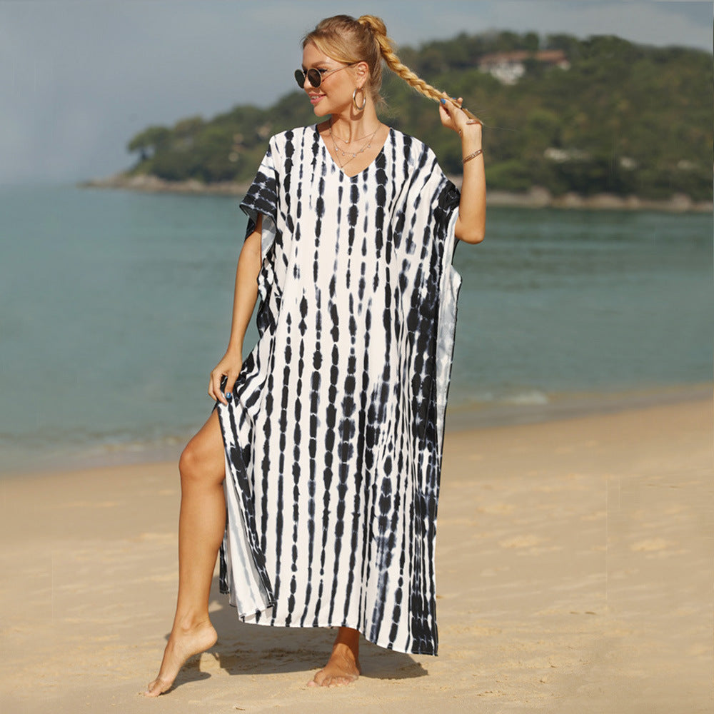 Damen Strandkleid mit modernem Batikmuster und lässigem Schnitt Echo Archiv