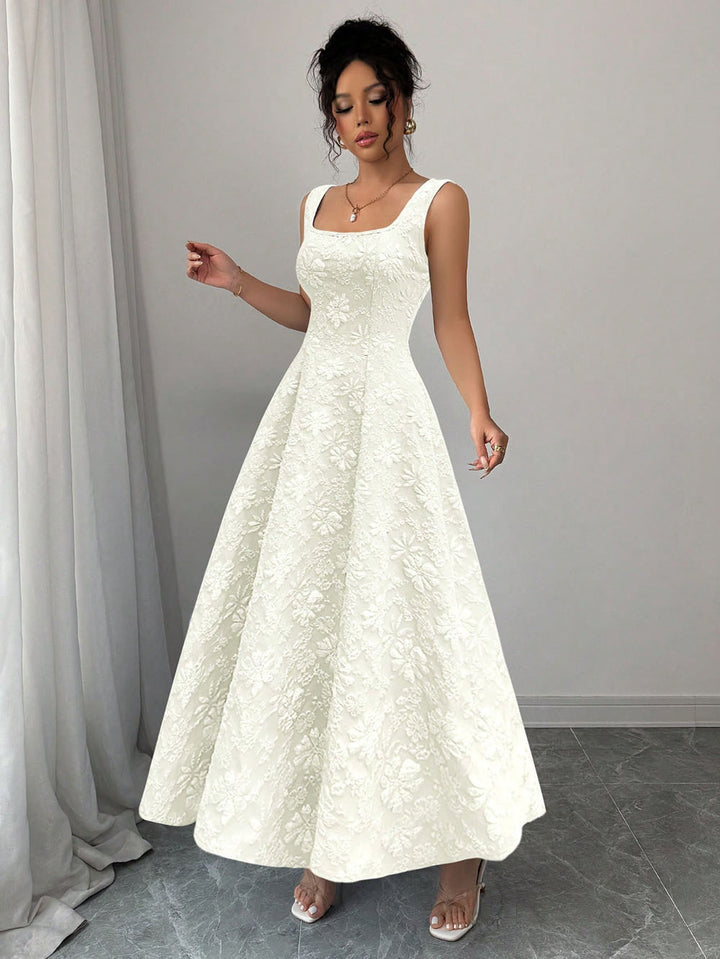 Damen Elegantes Maxikleid mit floralem Design und Quadrat-Ausschnitt Echo Archiv