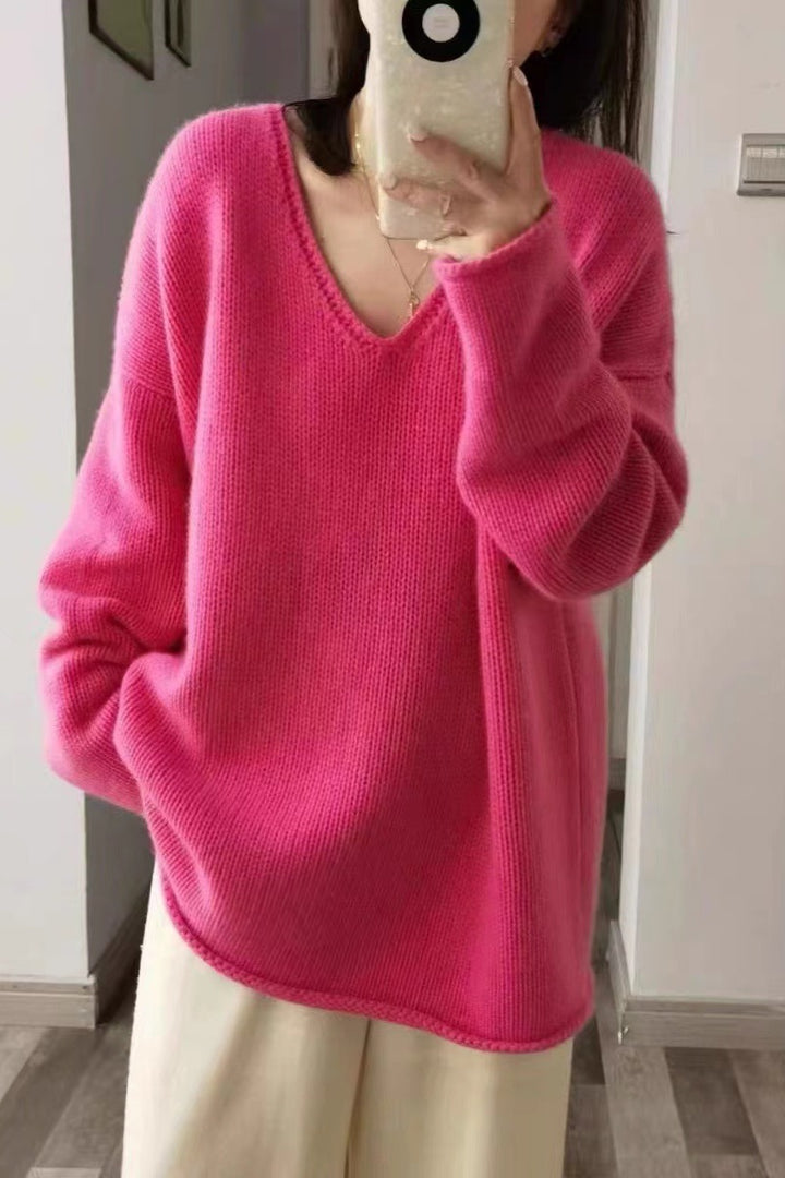 Damen Oversize V‑Ausschnitt Pullover im Mohair‑Look mit überschnittener Schulter und gerundetem Saum Echoarchiv