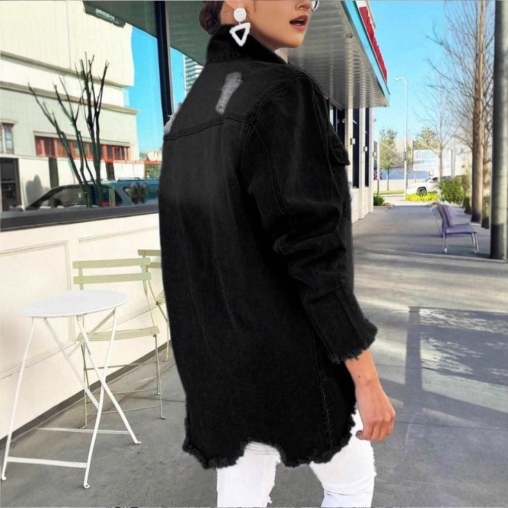 Damen Longline-Denimjacke mit Destroyed-Details und Fransenabschluss Echo Archiv