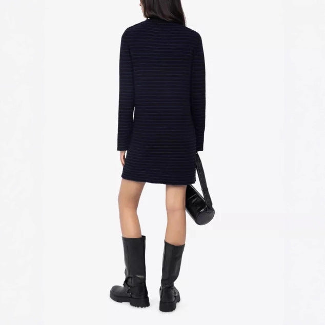 Damen Lässiges Strickkleid mit Knopfdetails Echo Archiv