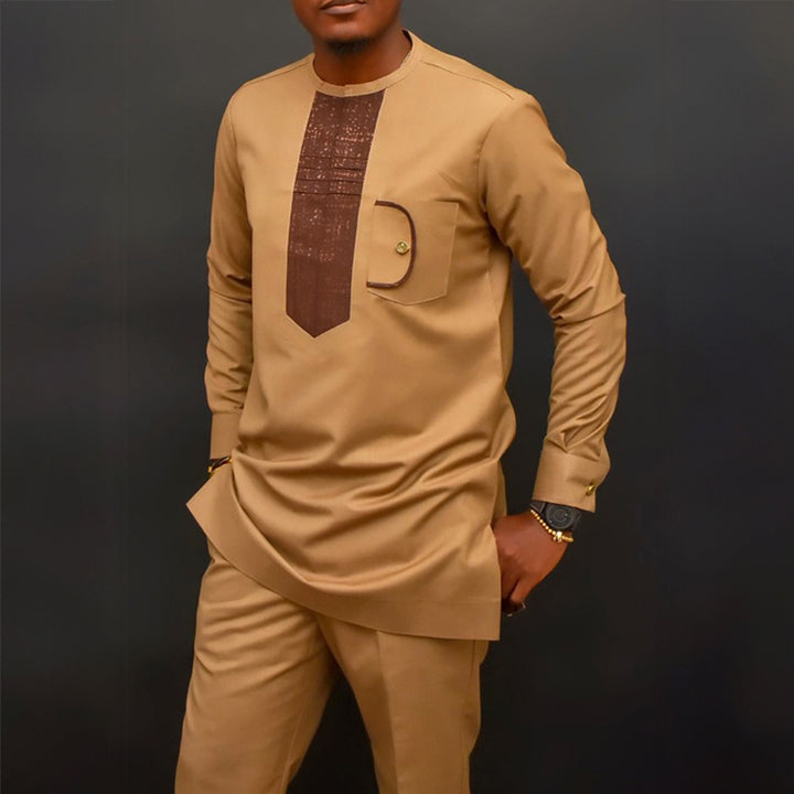 Herren traditionelles Kaftan-Outfit mit eleganten Stickereien Echoarchiv