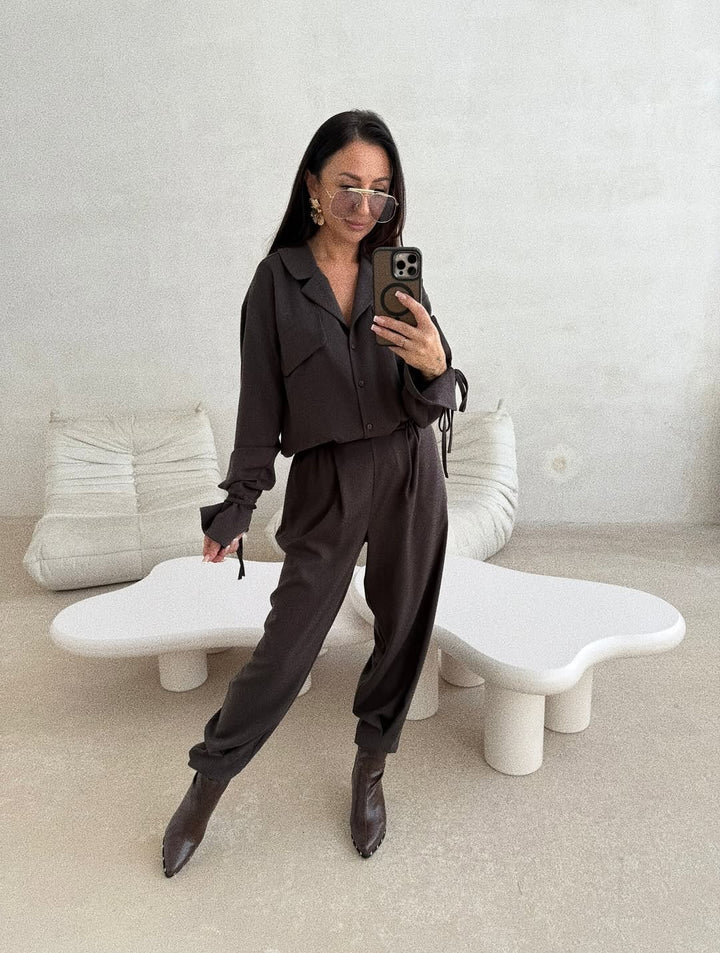 Damen Zweiteiliges Loungewear-Set mit Oversized-Bluse, Pattentaschen, Kordelmanschetten und hochtaillierter Jogpant Echoarchiv