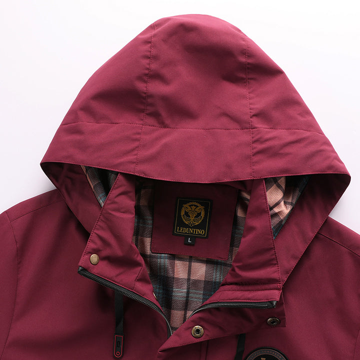 Herren multifunktionale Übergangsjacke mit abnehmbarer Kapuze und praktischen Taschen Echoarchiv