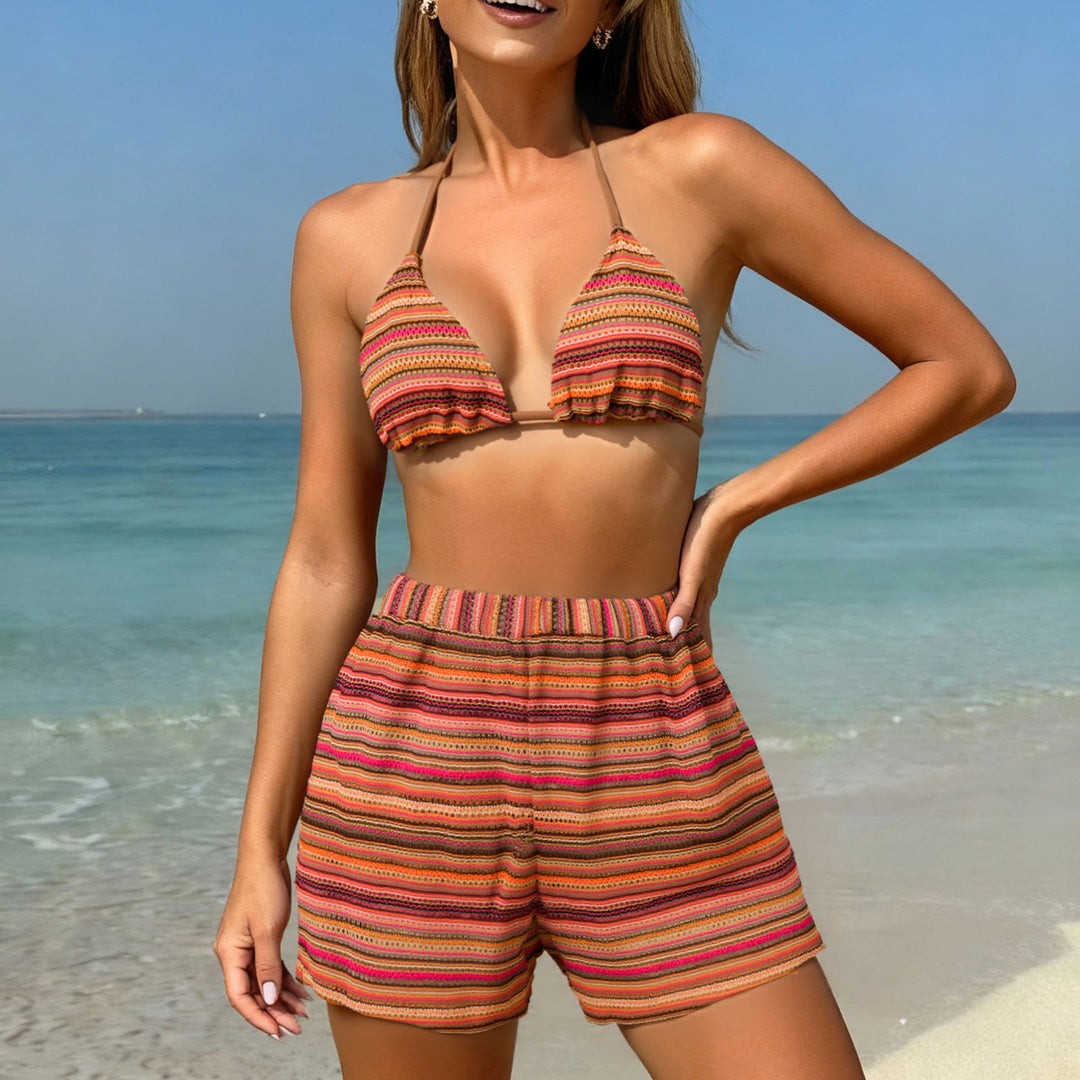 Damen Triangel-Bikini mit Rüschendetails und lässigen Shorts Echo Archiv