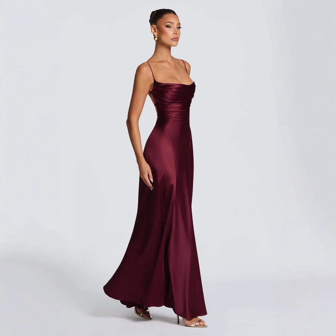 Damen Elegantes Maxikleid mit raffinierten Spaghetti-Trägern und fließendem Satin Echoarchiv