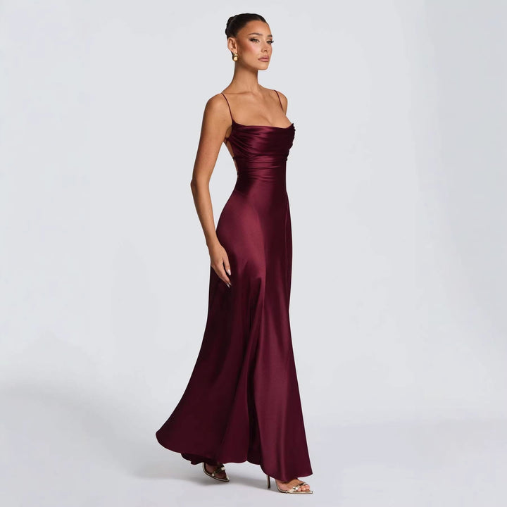 Damen Elegantes Maxikleid mit raffinierten Spaghetti-Trägern und fließendem Satin Echoarchiv