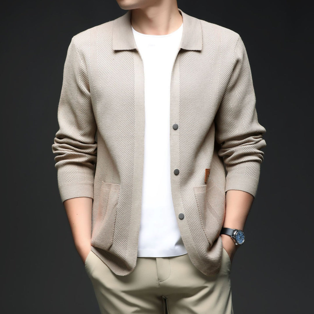 Herren Strickjacke mit legerem Schnitt und Klassischem Kragen Echoarchiv