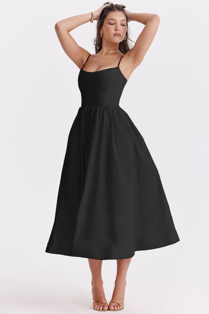 Damen Maxikleid mit schmalen Trägern und schwingendem Rock Echoarchiv