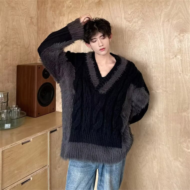 Herren Luxuriöser Grobstrickpullover mit tiefem V-Ausschnitt Echoarchiv