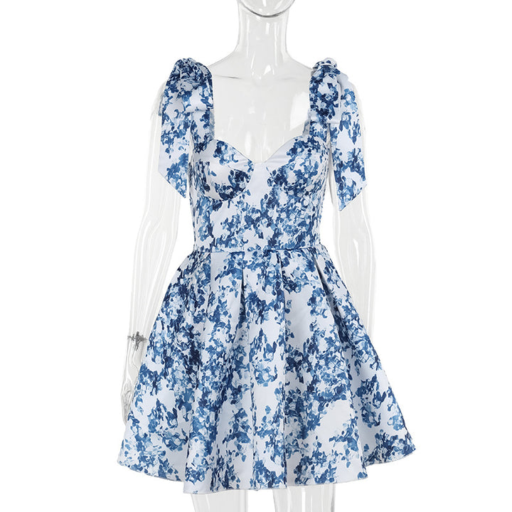 Damen verspieltes Sommerkleid mit Volanträdern und floralem Druck Echo Archiv