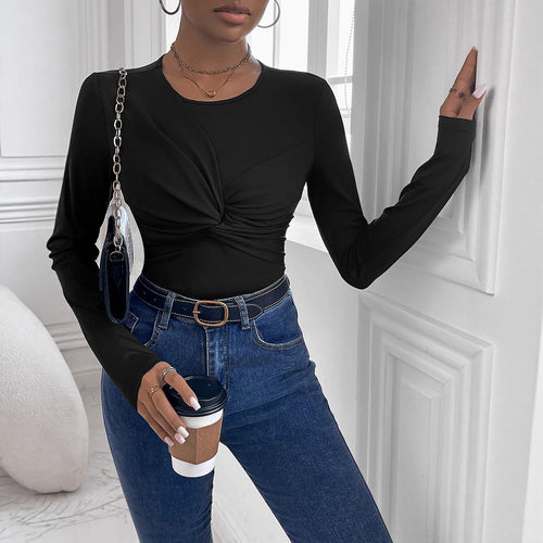 Damen Figurbetontes Langarmshirt mit Twist-Detail und Rundhalsausschnitt Echoarchiv