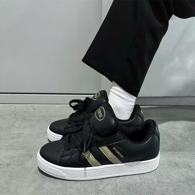 Damen Sneakers im sportlichen Design mit verstärktem Halt und atmungsaktiver Oberflächenstruktur Echo Archiv