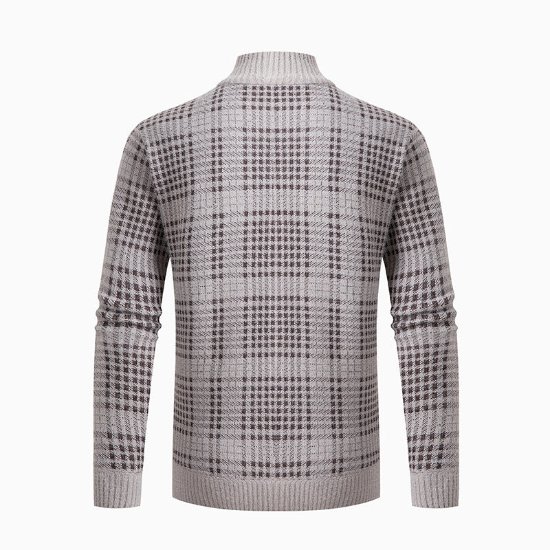 Herren modische Strickjacke mit modernem Karomuster und hohem Kragen Echoarchiv