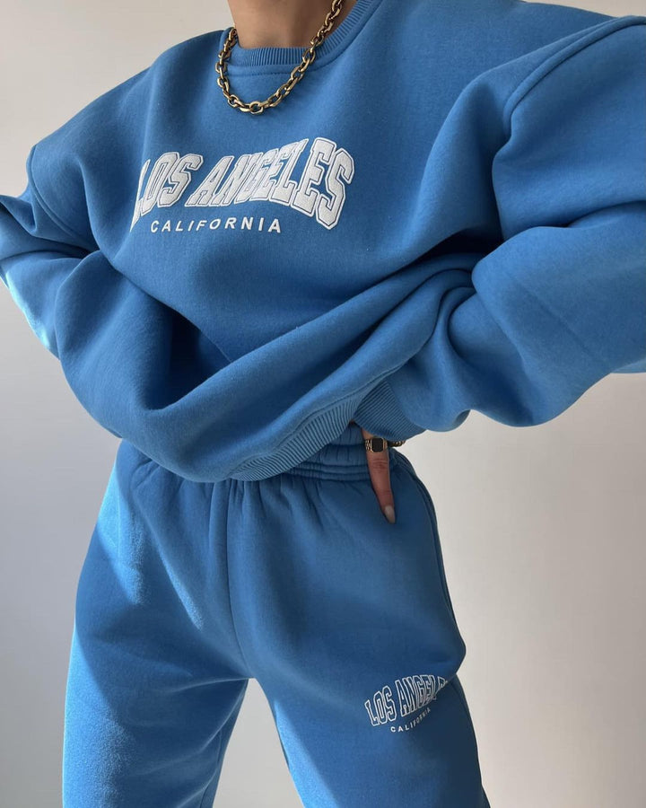 Damen Oversized Lounge-Set aus Baumwollfleece mit Collegestickerei und relaxed Jogginghose Echoarchiv