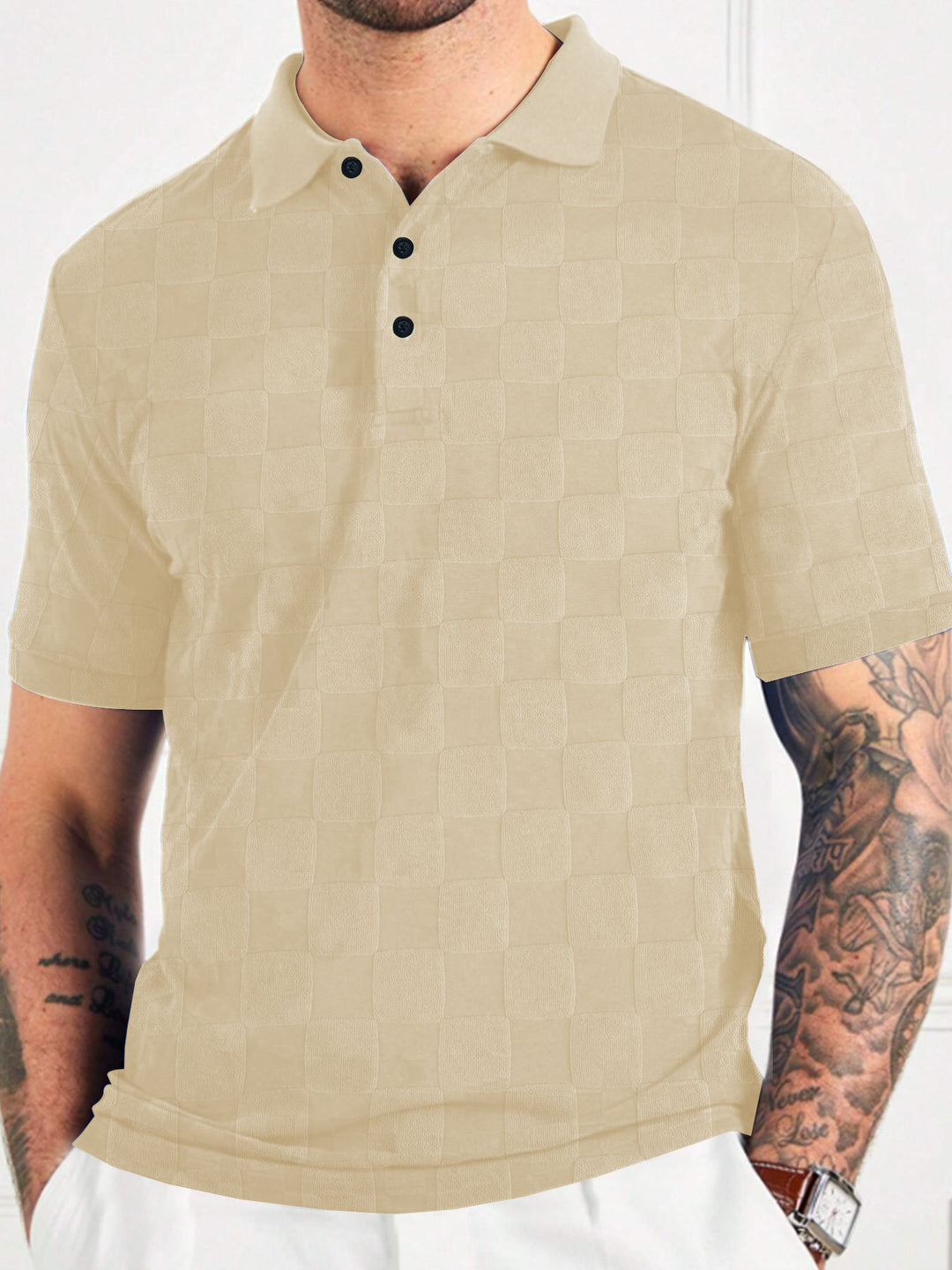 Herren Poloshirt mit strukturiertem Design und modischen Knöpfen Echoarchiv