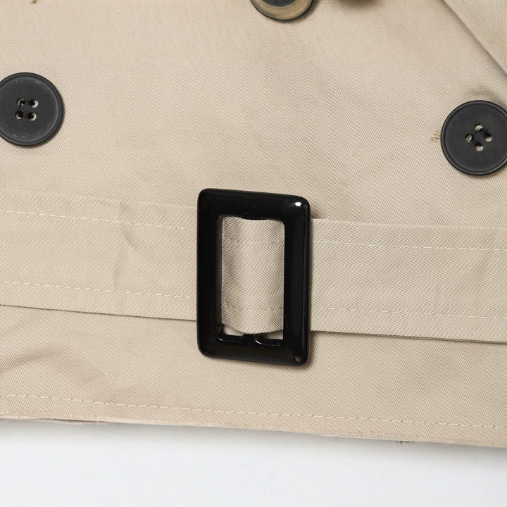 Damen Cropped‑Trenchjacke im Boxy‑Cropped‑Schnitt mit Schulterklappen und Taillengürtel Echoarchiv