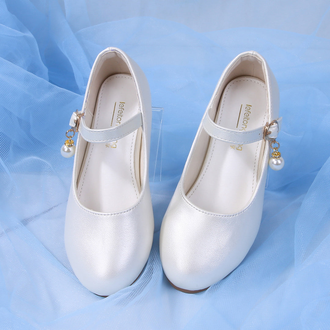 Mädchen Elegante Ballerinas mit verstellbarem Riemen und Perlenanhänger Echo Archiv
