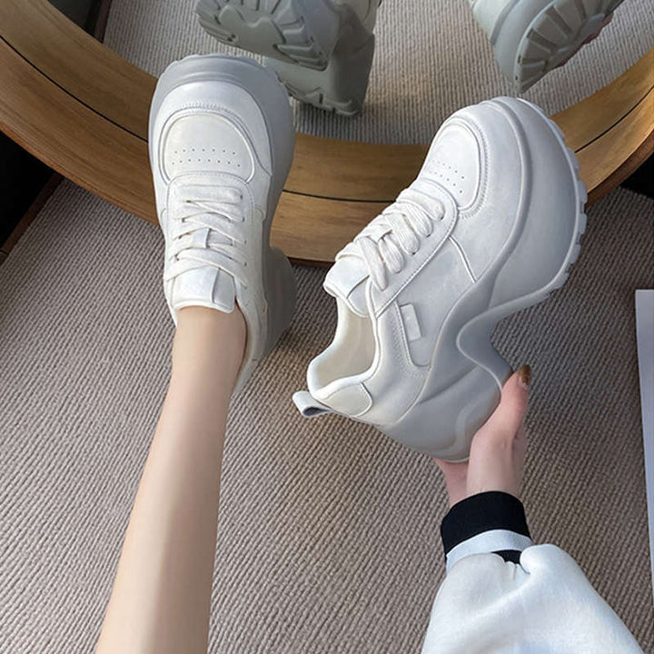 Damen Chunky Sneakers mit ergonomischer Dämpfung und sportlichem Profil Echo Archiv