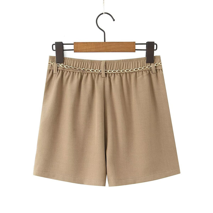Damen Chice Shorts mit eleganter Kette und hochgeschnittenem Bund Echo Archiv