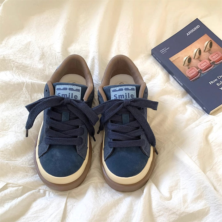 Damen Freizeit Sneakers mit gepolsterter Sohle und weichem Obermaterial Echo Archiv
