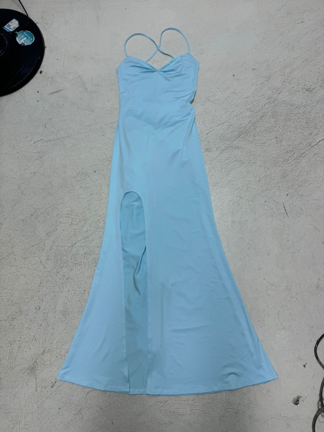 Damen Maxikleid mit tiefem V-Ausschnitt und langen Seiten-Schlitzen Echo Archiv