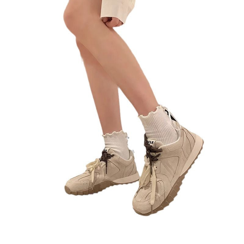 Damen Sneakers im modernen Design mit dämpfender Sohle Echo Archiv