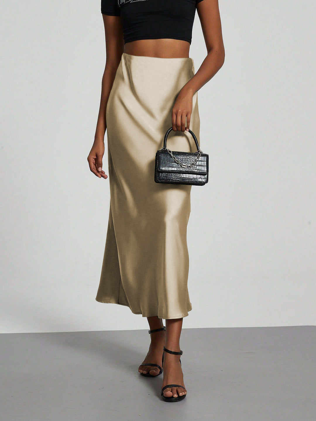 Damen Elegante und fließende Satin Maxiröcke Echo Archiv
