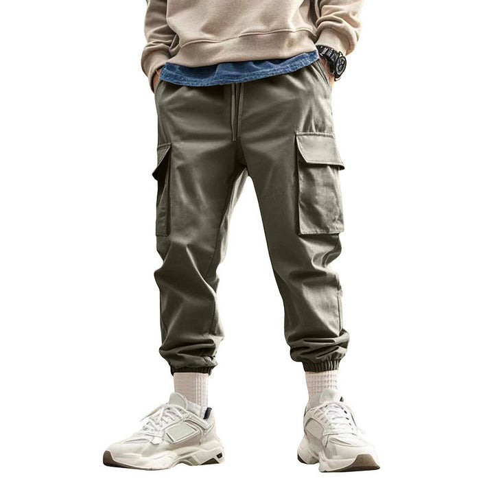 Herren Tapered Cargo-Jogginghose mit Kordelzug, aufgesetzten Klappentaschen und elastischen Bündchen Echoarchiv