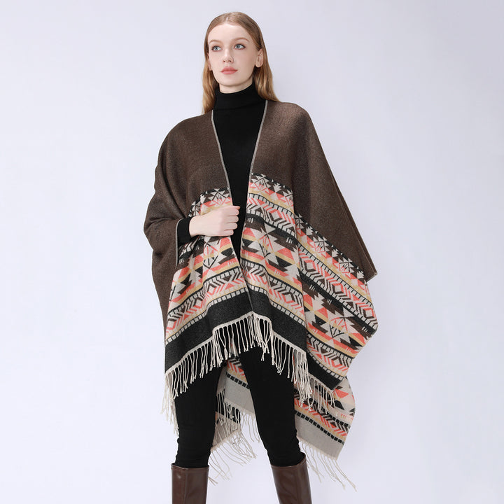 Damen V-Kragen-Überwurfponcho im Kimono-Fall mit Ethno-Bordüre und Fransensaum Echo Archiv