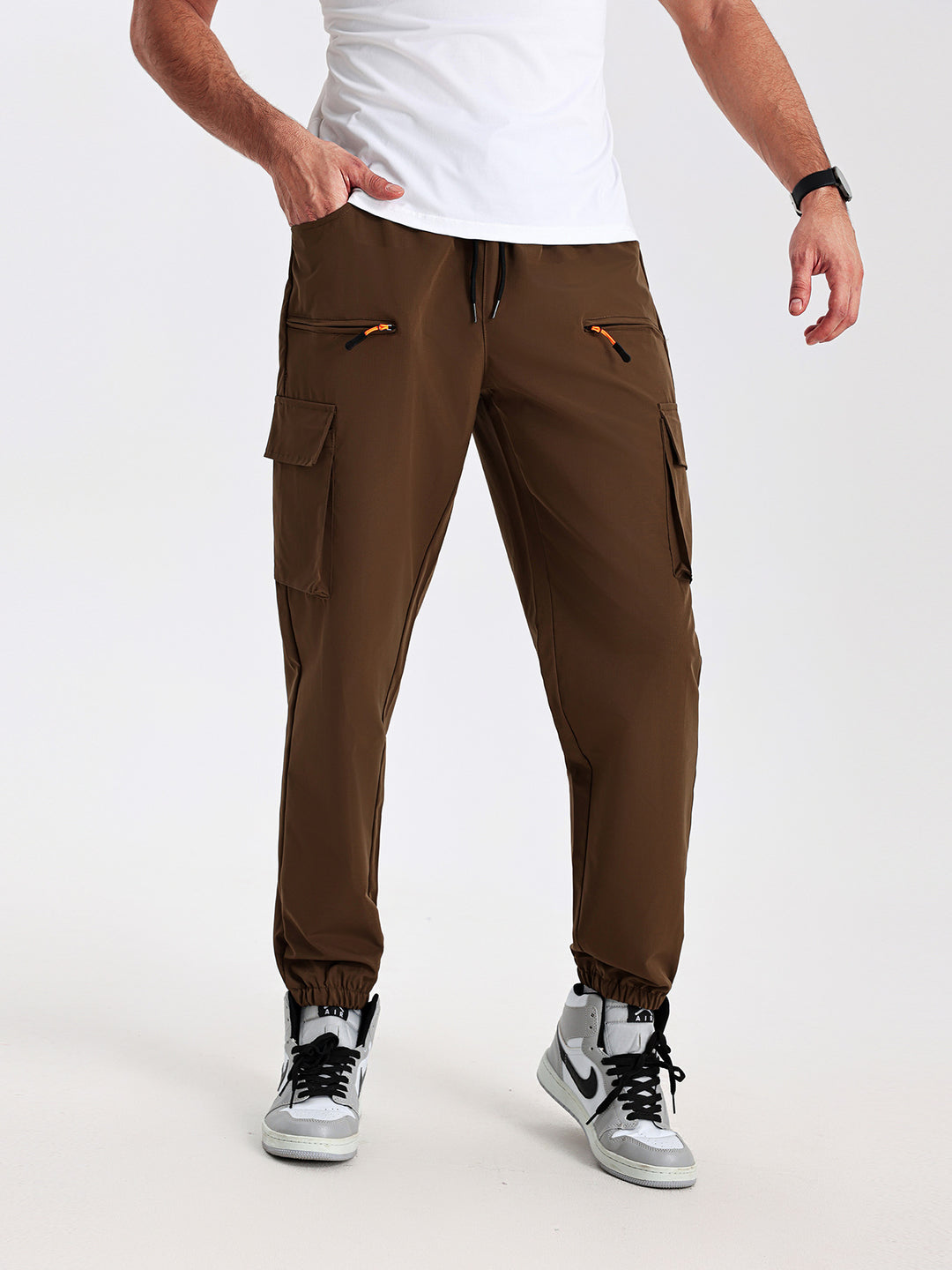 Herren Utility-Cargohose im Joggerstil mit elastischem Bund, Multifachtaschen & Reißverschlusstaschen Echo Archiv
