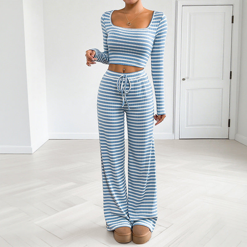 Damen Freizeitliches Zweiteiliges Set mit gestreiftem Oberteil und weitem Hose Echo Archiv