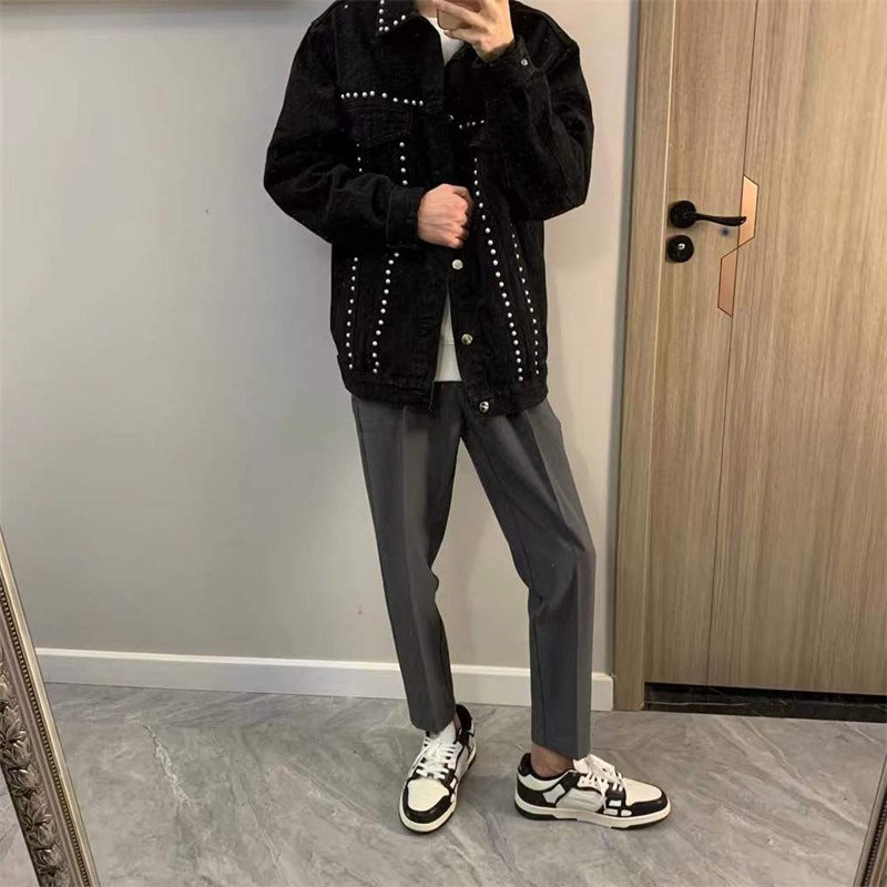 Herren Designer Jeansjacke mit Nieten Echoarchiv