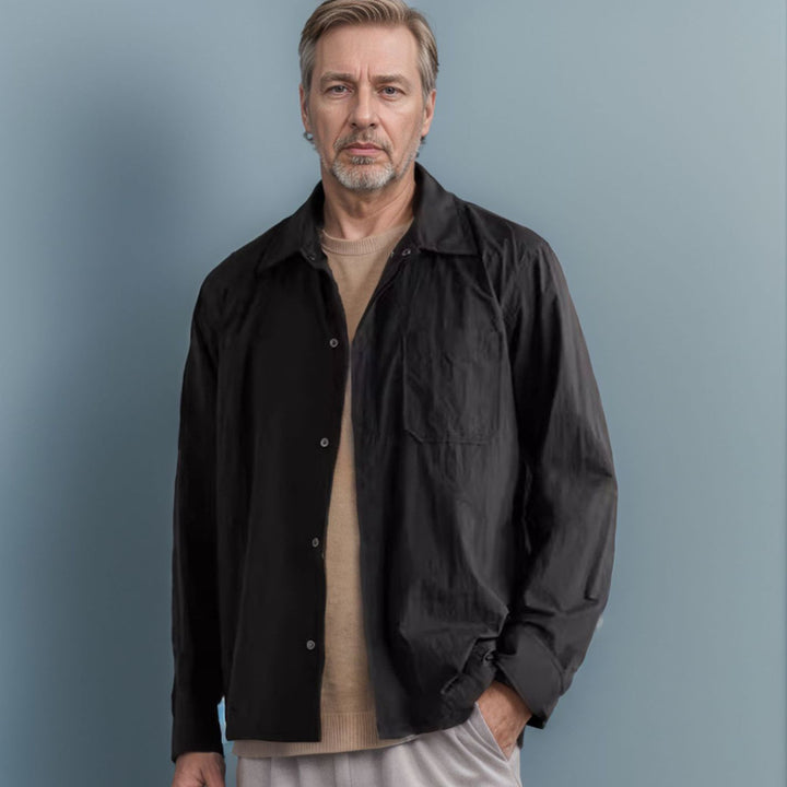 Herren lässige Langarm-Hemdjacke im minimalistischen Design Echoarchiv