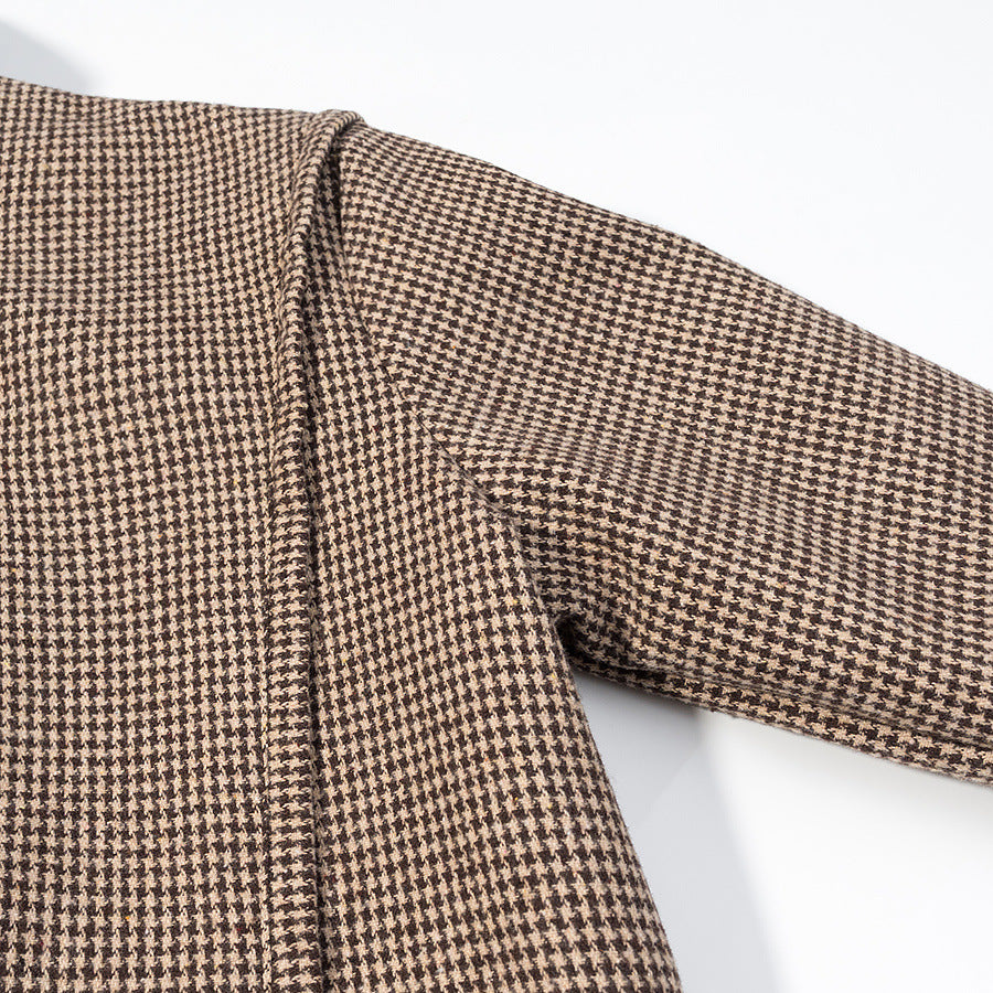 Damen Kurze Boxy-Übergangsjacke im Hahnentritt mit Stehkragen und Gummibund Echoarchiv
